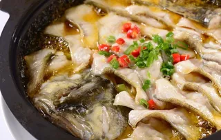 石锅水煮鱼图片