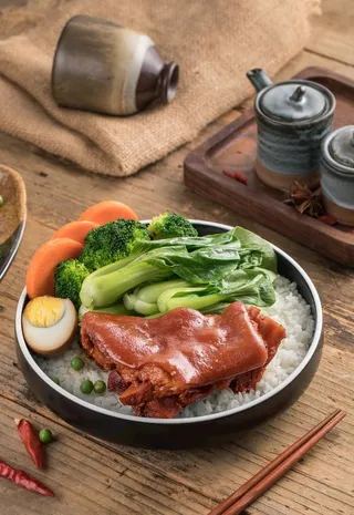 秘制猪脚饭图片