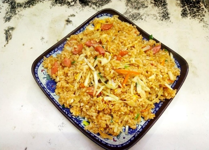 香肠蛋炒饭图片