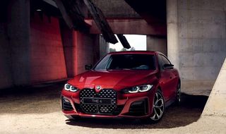 4系四门轿跑车图片