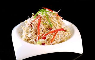 酸辣绿豆芽图片