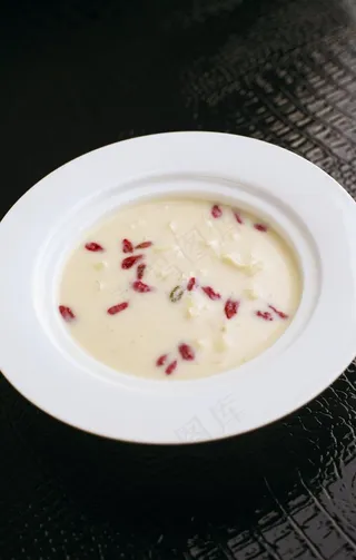 牛奶燕麦养颜粥图片