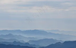水墨山背景图片