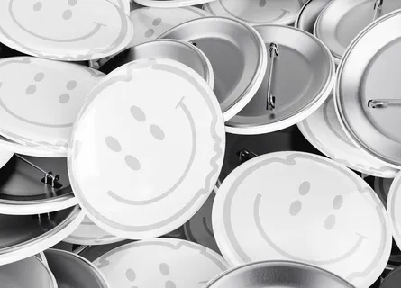 圆形徽章样机图片