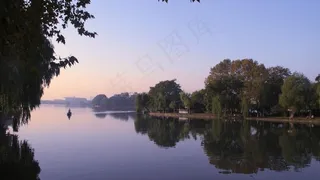 南湖晨曦图片