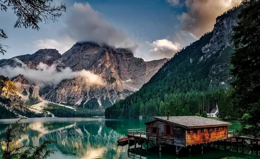 山间的房子图片 山间的房子图片