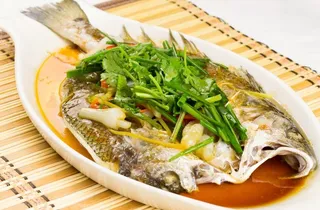 清蒸海鲈鱼图片