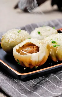 鲜肉生煎菜鸟图库片