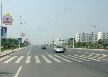 城市道路图片 城市道路图片
