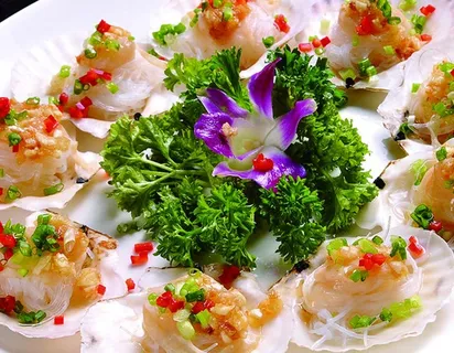蒜蓉粉丝蒸扇贝图片 蒜蓉粉丝蒸扇贝图片
