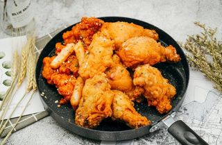 炸鸡拼盘图片