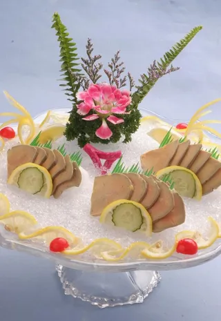 刺身冰镇鹅肝图片