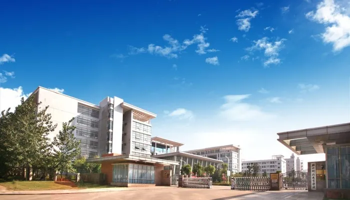 学校建筑图片(2748x1658)