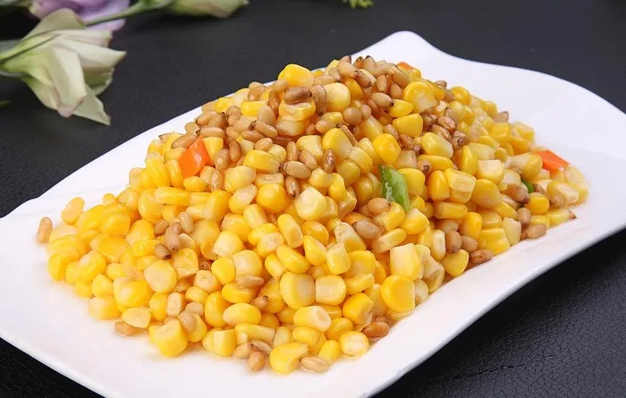 松仁玉米图片