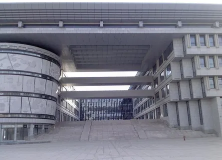 河南科技大学图书馆图片