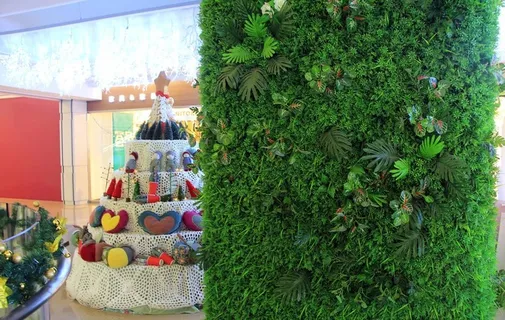 商场超市柱子绿色装饰图片