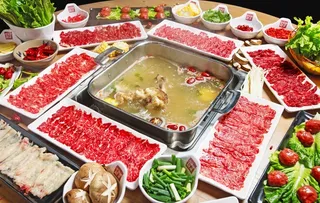 火锅牛肉组合图片