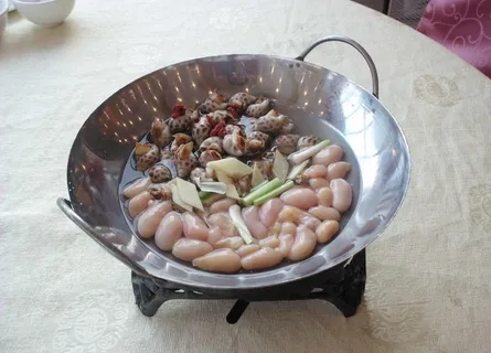 鸡子煮花螺图片 鸡子煮花螺图片