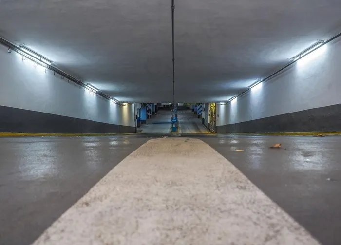 地下停车场 多层停车场 车库图片
