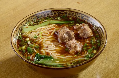 排骨面图片 排骨面图片