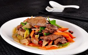 泡菜炒猪肝图片