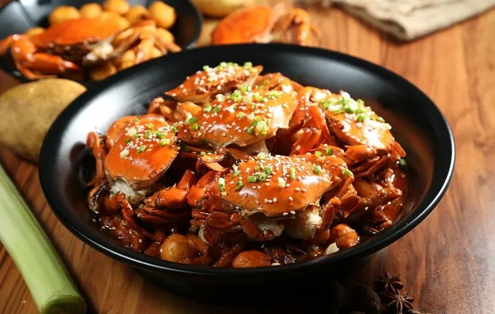 肉蟹煲图片