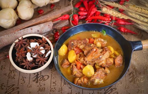 土豆黄焖鸡图片