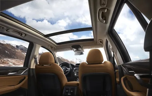 全新BMW X3 内饰 天窗图片 全新BMW X3 内饰 天窗图片