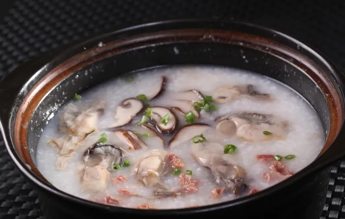 香菇蚝仔粥图片