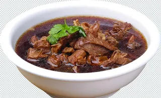 老汤炖牛肉图片