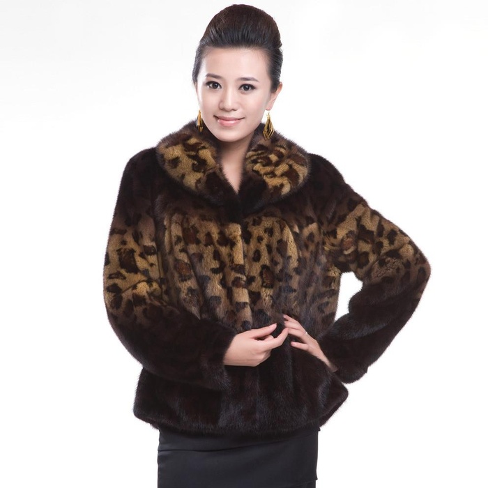 貂皮服装图片