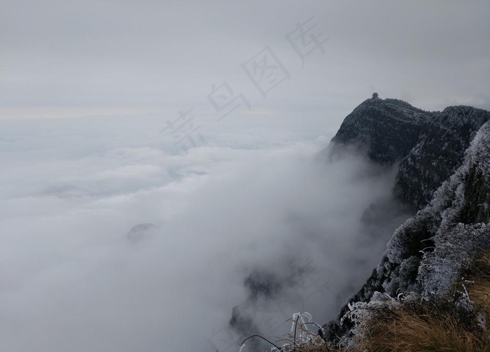 峨眉山图片