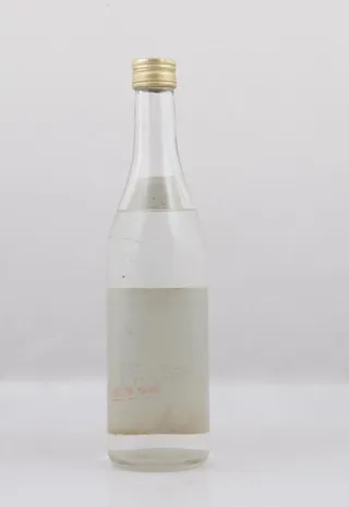 白酒瓶图片