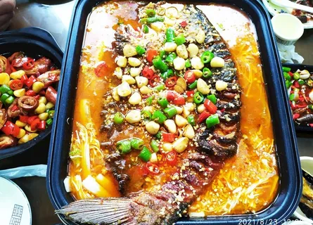 蒜蓉烤鱼图片 蒜蓉烤鱼图片