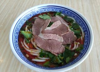 羊肉饸饹面图片