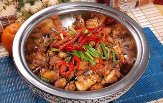 东北菜农家生炒鸡图片