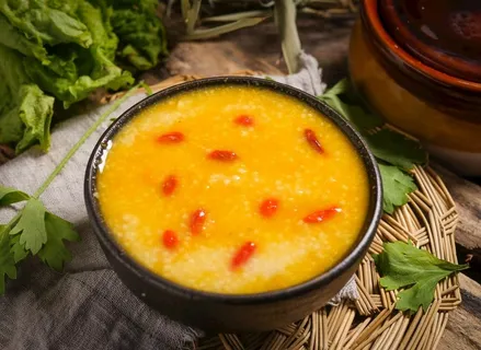 枸杞小米粥图片