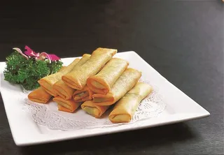 炸春卷图片