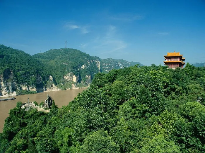 绿山图片