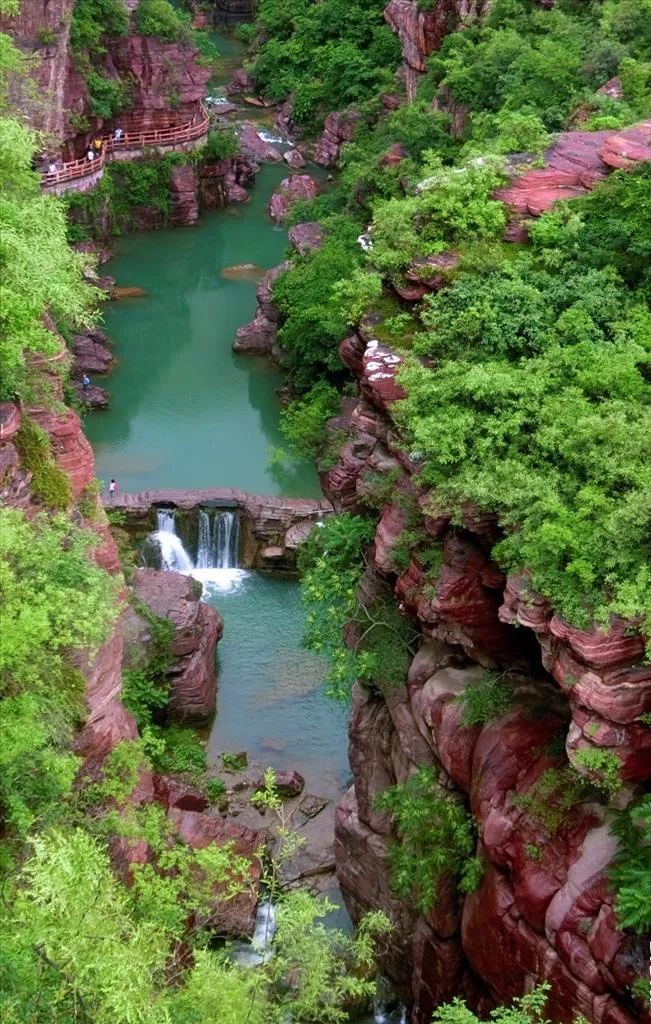 红石峡图片