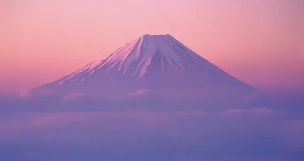 晚霞中的富士山图片 晚霞中的富士山图片
