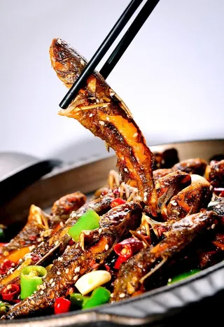 干锅黄辣丁图片