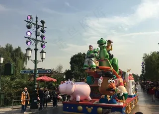 迪士尼巡游图片