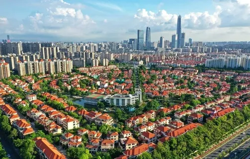 航拍东莞景湖花园图片