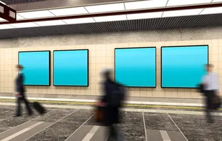 地铁场景广告样机图片
