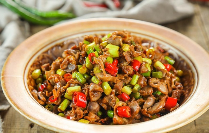 酸辣鸡杂图片