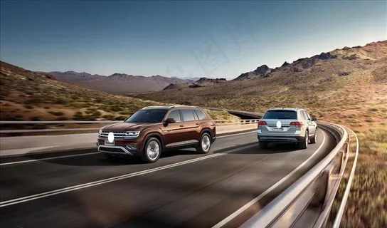 SUV海报 高端汽车海报图片