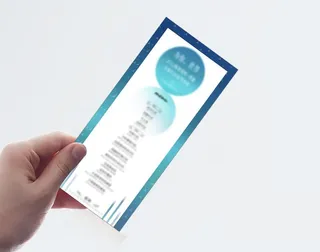 手卡卡片样机图片