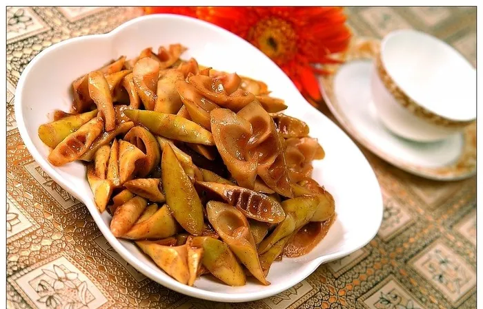 虾籽烧春笋图片