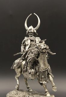 日本幕府将军雕塑图片